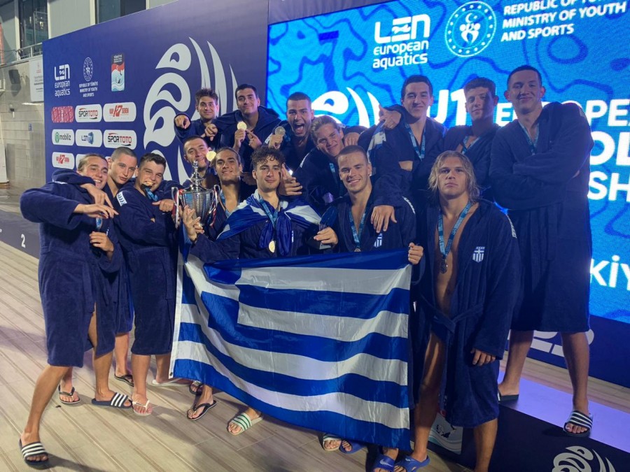 Ευχαριστούμε την Εθνική πόλο Κ17, μπράβο σε Σπύρο Λυκούδη και Χρήστο Μαυριόπουλο